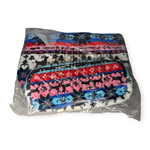 NWT Vera Bradley Small Tote Nordic Stripe Fleece - Picture 3 of 8